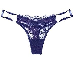 Victoria's Secret Dream Angels Satin bow lace thong